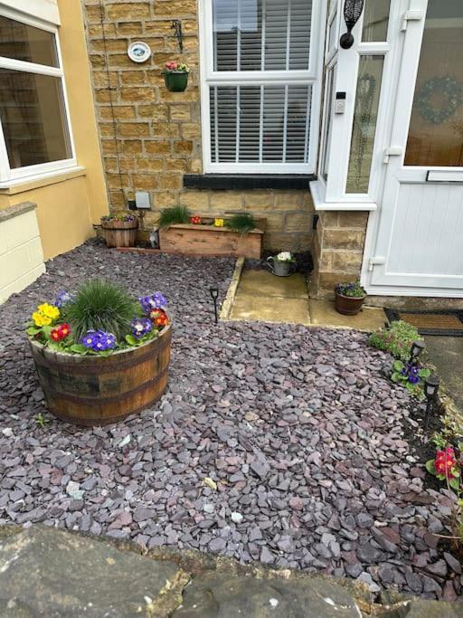Quaint 1 Bedroom Cottage In Pudsey, Leeds Zewnętrze zdjęcie
