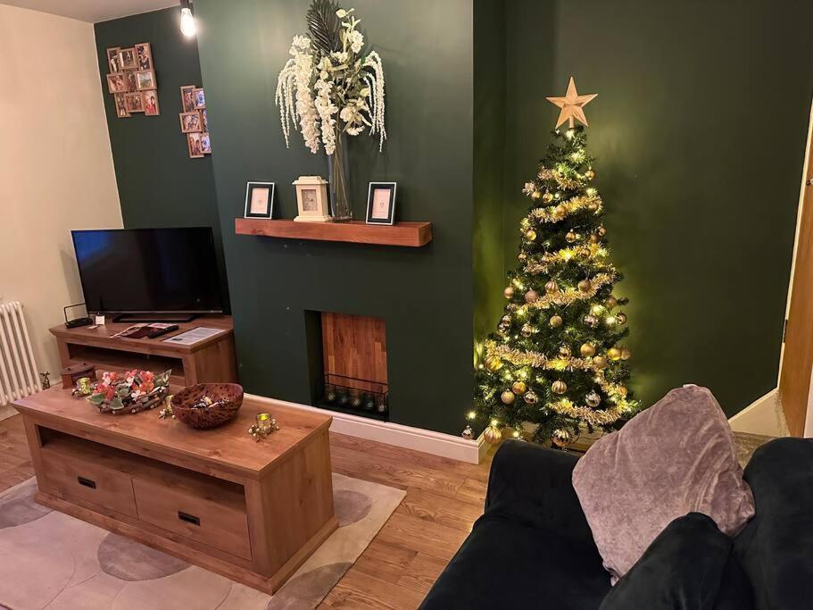Quaint 1 Bedroom Cottage In Pudsey, Leeds Zewnętrze zdjęcie