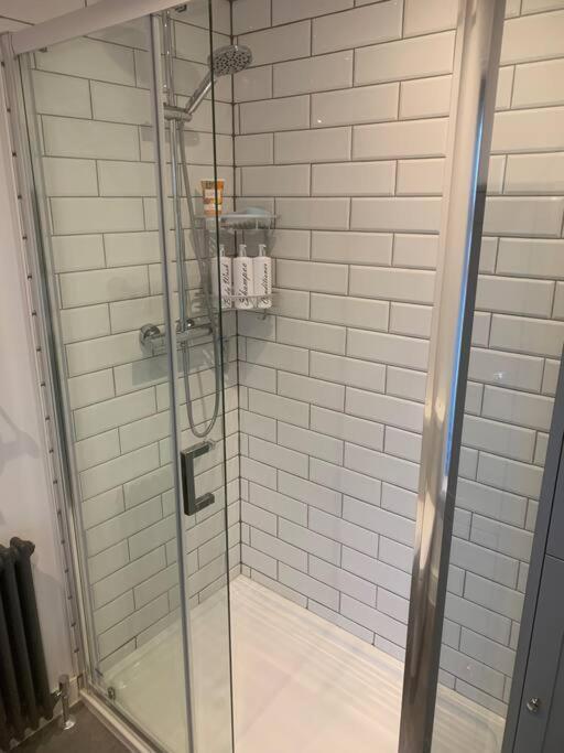 Quaint 1 Bedroom Cottage In Pudsey, Leeds Zewnętrze zdjęcie