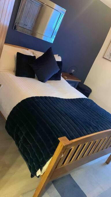 Quaint 1 Bedroom Cottage In Pudsey, Leeds Zewnętrze zdjęcie
