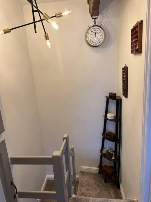 Quaint 1 Bedroom Cottage In Pudsey, Leeds Zewnętrze zdjęcie